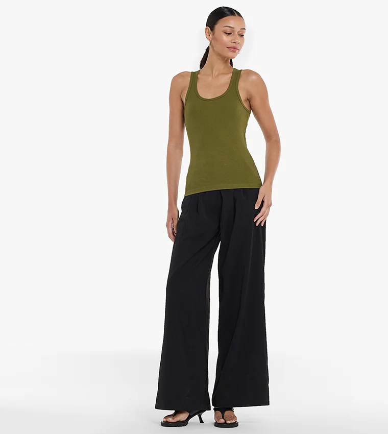 بي سي بي جي Basic Rib Tank Top With Branding Metal Tab