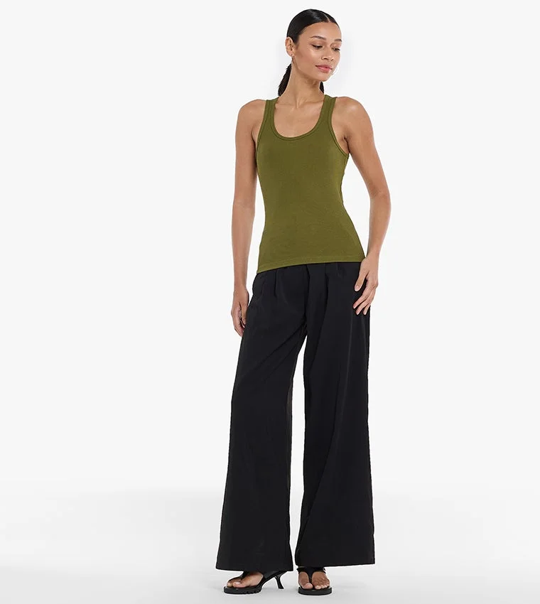 بي سي بي جي Basic Rib Tank Top With Branding Metal Tab