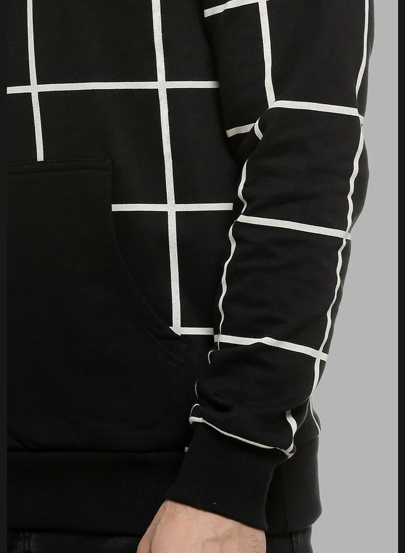 Campus Sutra Front Pocket Printed Hoodie