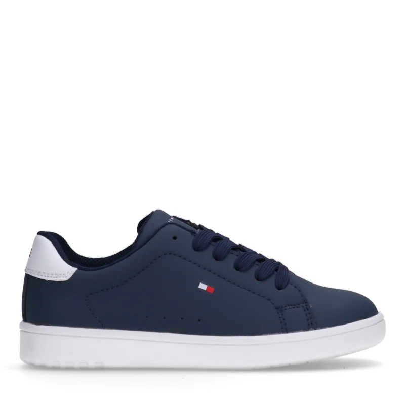 تومي هيلفيغر Little Low Top Lace Up Sneakers