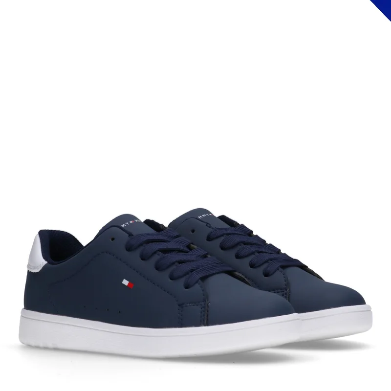 تومي هيلفيغر Little Low Top Lace Up Sneakers