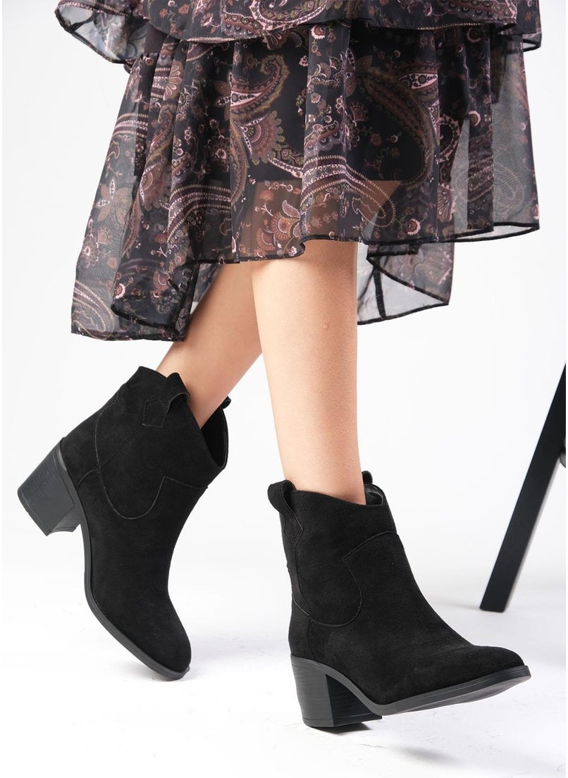 Mio Gusto - Alessia Western Black Color Heeled Women's Boots - Image 1