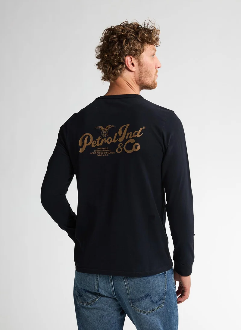 بترول اندستريز Men T-Shirt LS Classic Print