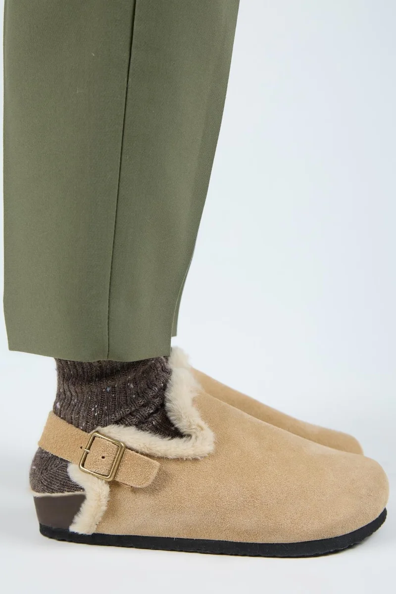 Manijero Manijero (Holly 2 Fur-Lined) Women's Genuine Leather Belted Buckle Clogs Sandal