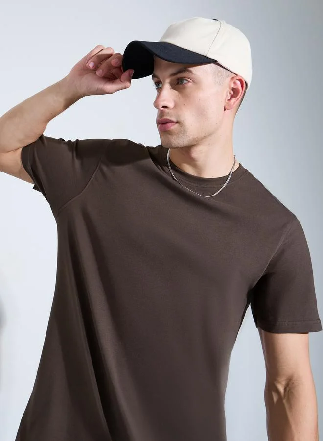 ستايلي Men Brown Crew Neck Regular Fit T-Shirt