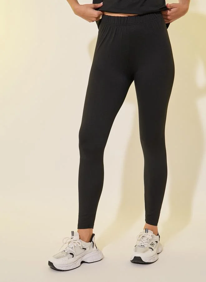 تايك تو Slogan Printed Short Sleeve T-Shirt and Leggings Co-Ords