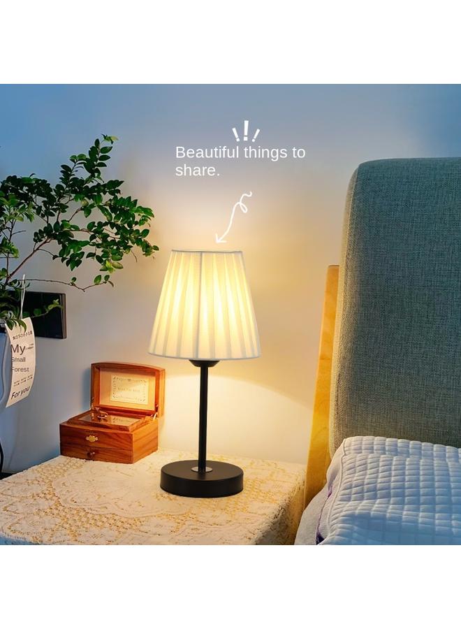 Bluejw Fabric Table Lamp Bedroom Bedside Lamp Internet Popular Ins Girl Atmosphere Lamp LED Nordic Retro Pleated Decorative Nightlight - Image 4