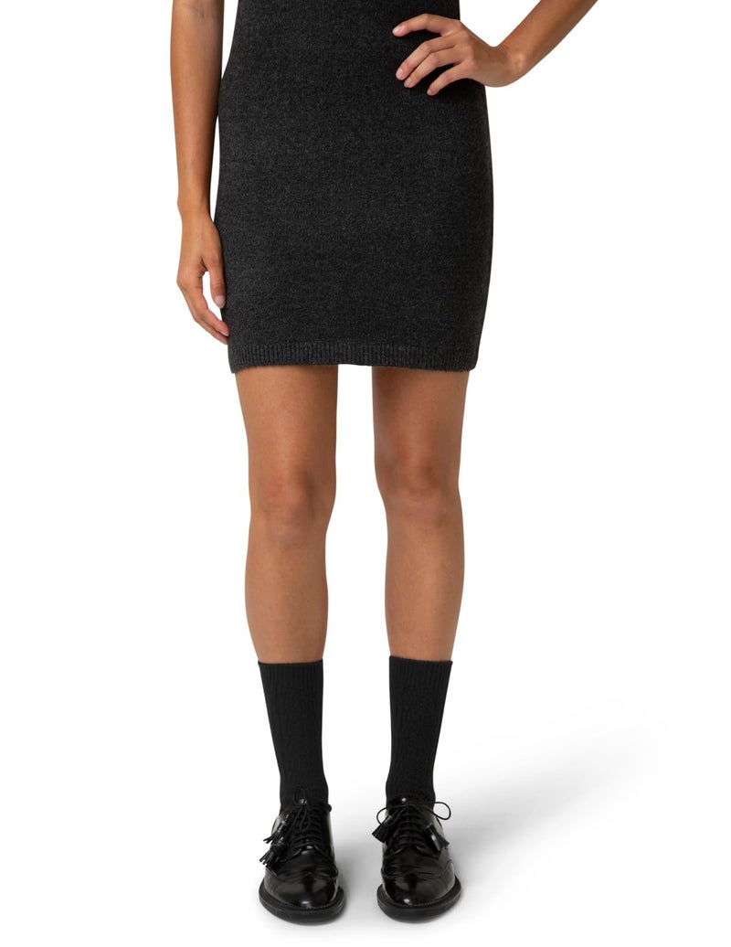 HUE Women's Crew Length Boot Socks, 2 Pair Pack, Black Cable, One Size - Image 5