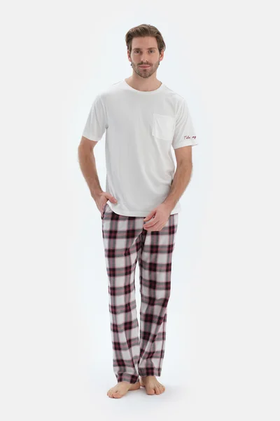 dagi Logo Print T-shirt & Trousers Pajama Set Crew Neck Cotton Blend Mid Rise Oversized Sleepwear