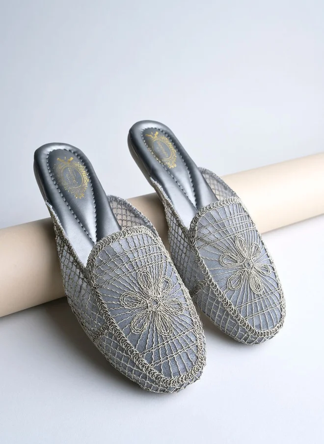 شوتوبيا Stylestry Women Embellished Party Mules Flats