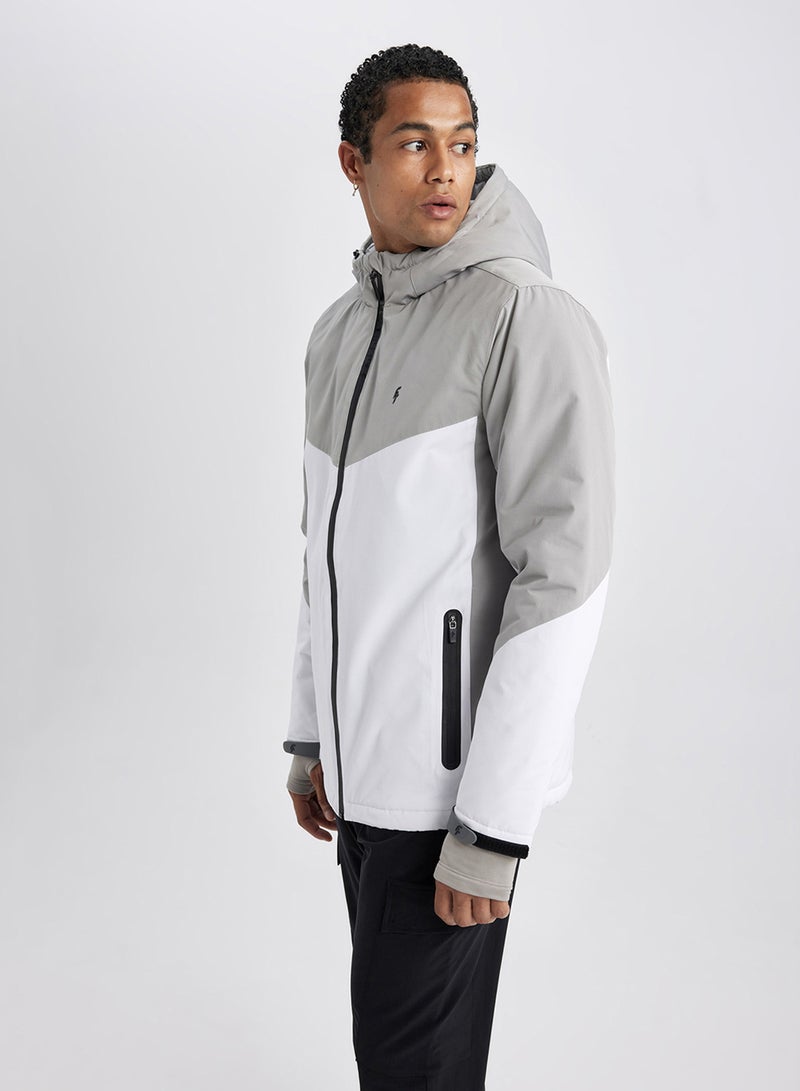 DeFacto Defactofit Water-Repellent Slim Fit Hooded Ribbed Jacket  - Image 2