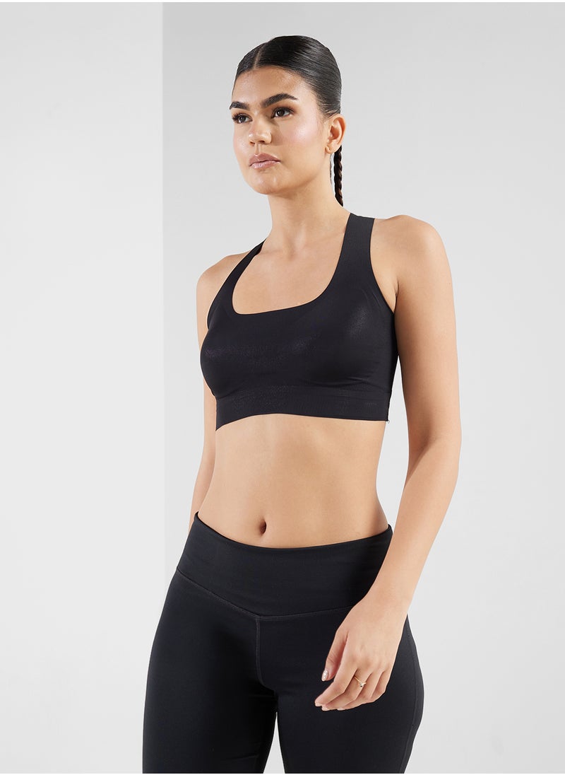 FRWD Seamless Sports Bra With Cross Back Detail  - Image 2