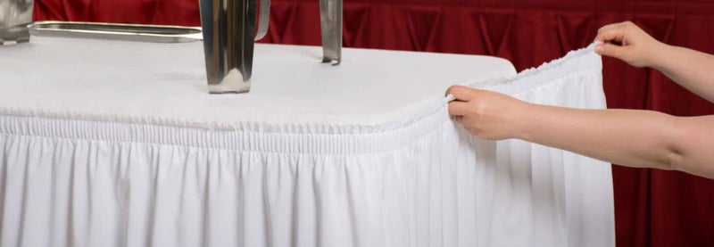 Surmente Red Table Skirt, 14ft Polyester Tablecloth for Weddings, Banquets, or Restaurants - Image 5