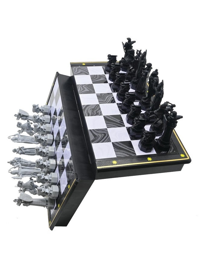 LEXiBOOK - Harry Potter Chess Games, Magnetic and Foldable Chess Board, 32 Pieces, Family Game, CGM300HP