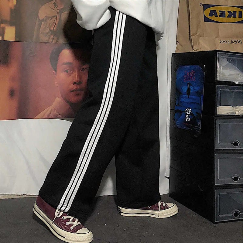 بنطلون كاجوال عصري للنساء لخريف وشتاء بأسلوب أمريكي ريترو مخطط مستقيم بأسلوب هاراجوكو فضفاض بنطلون رياضي عصري أسود - Image 1