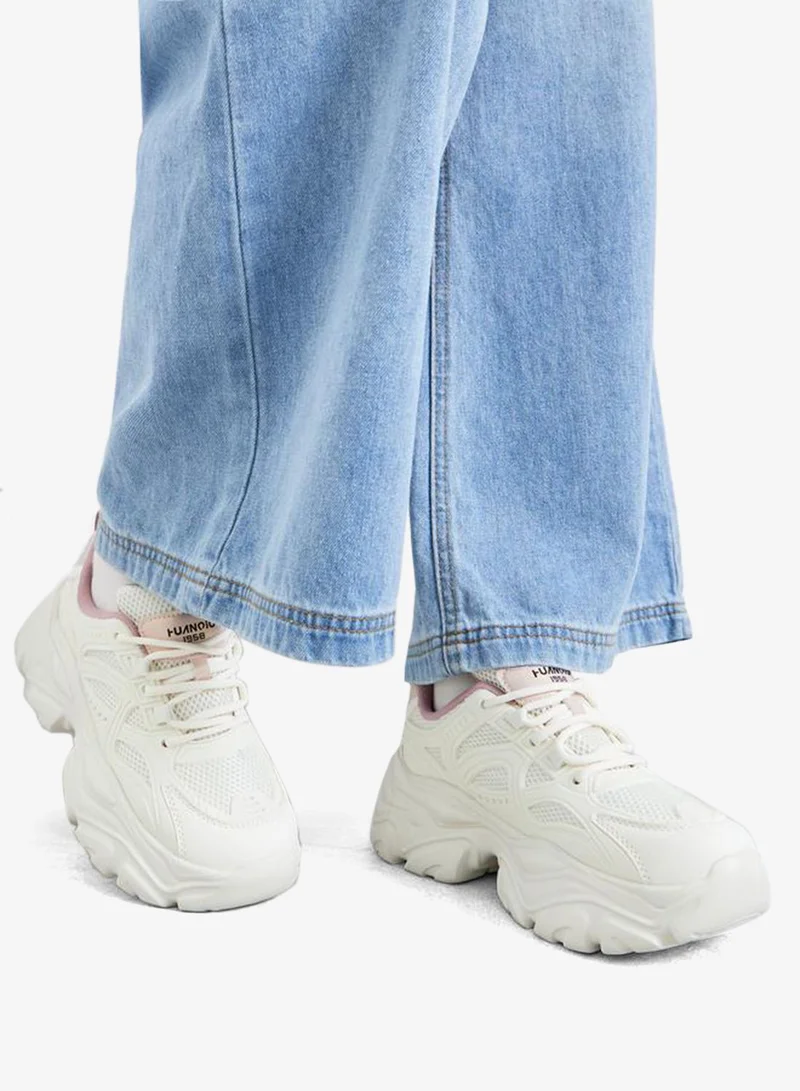 ستايلي اكتيف ستايلى سنيكرز نسائي كريمي سميك