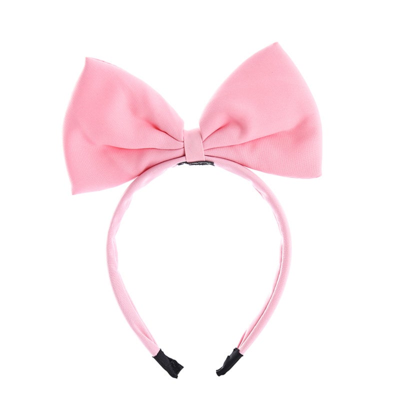 Three-dimensional bow tie headband for a runaway princess - Image 1
