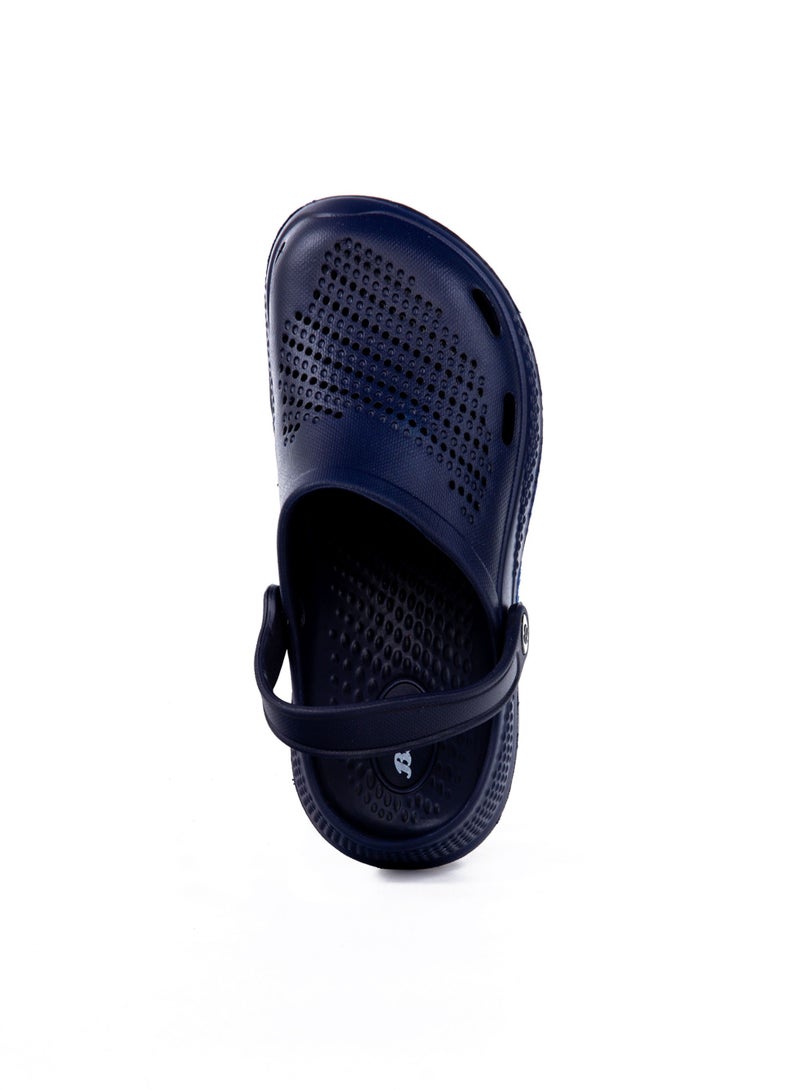 Bata Casual Textured Clogs - Image 4