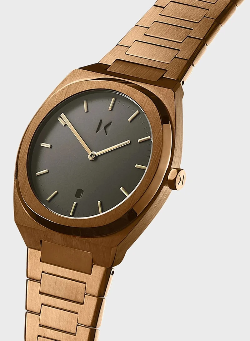 MVMT Odysy Steel Strap Analog Watch