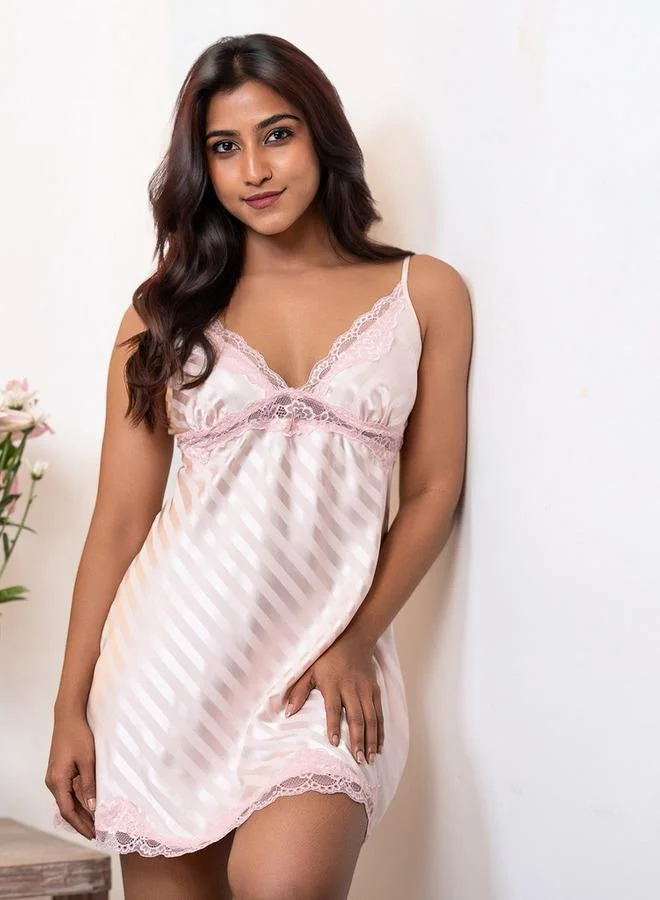 Aadaraya Aadaraya Night Dress Sleeveless Lace Detail