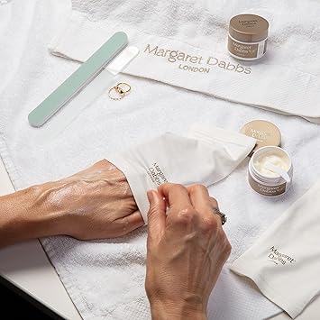 Margaret Dabbs Pure Overnight Hand Mask Softens Fine Lines and Boosts Firmness Rose and Lemon Scented 35ml - Image 5