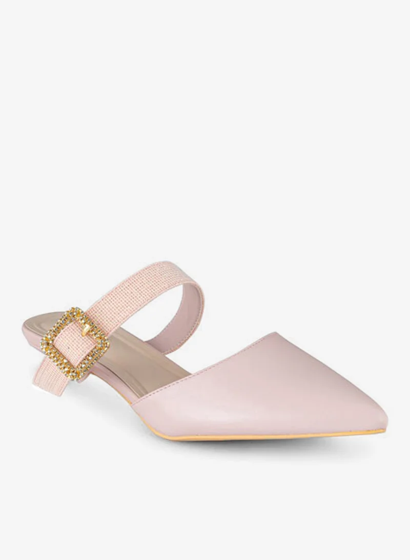 Vincci Women Pointed Toe Low Heel Sandals