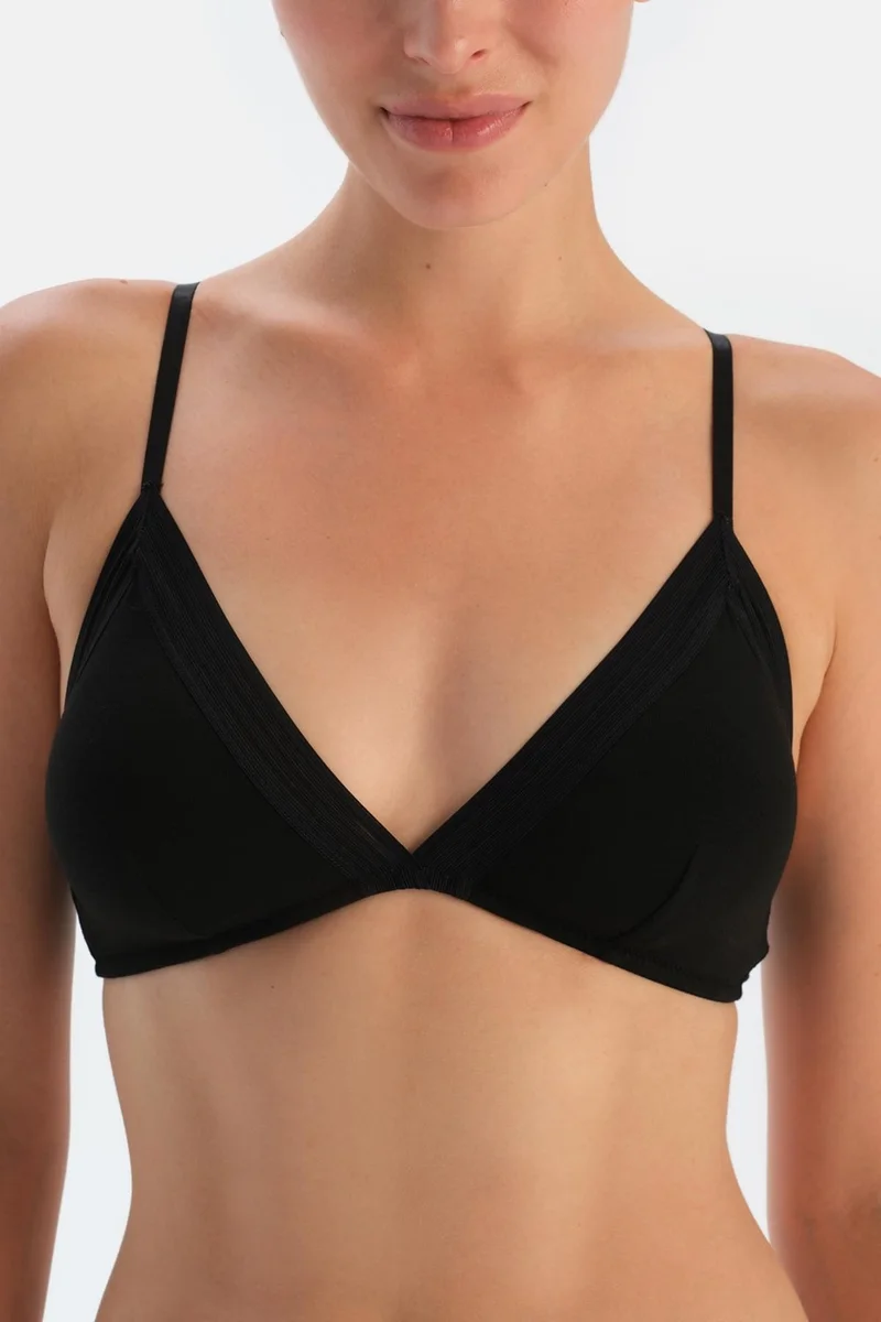 داجي Black 1330KC Basic Triangle Soft Bra