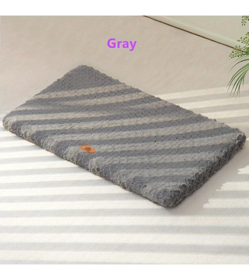 قطعة واحدة، رمادي، مقاس S 48 × 30 × 5 سم، وسادة سرير للكلاب مكبرة وم thickened، قاعدتها غير قابلة للانزلاق، قابلة للغسل في الغسالة، دافئة في الشتاء، وسادة حيوانات أليفة متينة وشديدة التحمل، مناسبة للكلاب الكبيرة والمتوسطة، للاستخدام الداخلي والخارجي، سطح محكم الملمس، منتج حيوانات أليفة متين. - Image 5