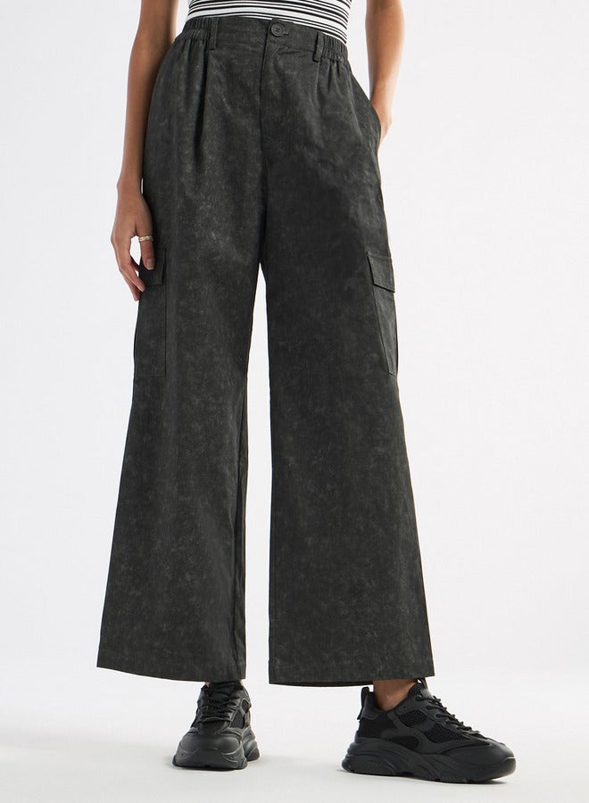 سبلاش فيڤ بنطلون كارجو دنيم واسع الساقين بخصر مطاطي وطبعات - Image 1