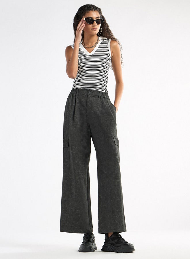 سبلاش فيڤ بنطلون كارجو دنيم واسع الساقين بخصر مطاطي وطبعات - Image 2