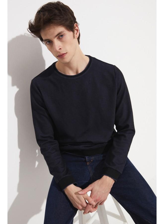 جون سويت شيرت رجالي برقبة دائرية بنقوش حصرية من يونيو - كحلي - Image 2