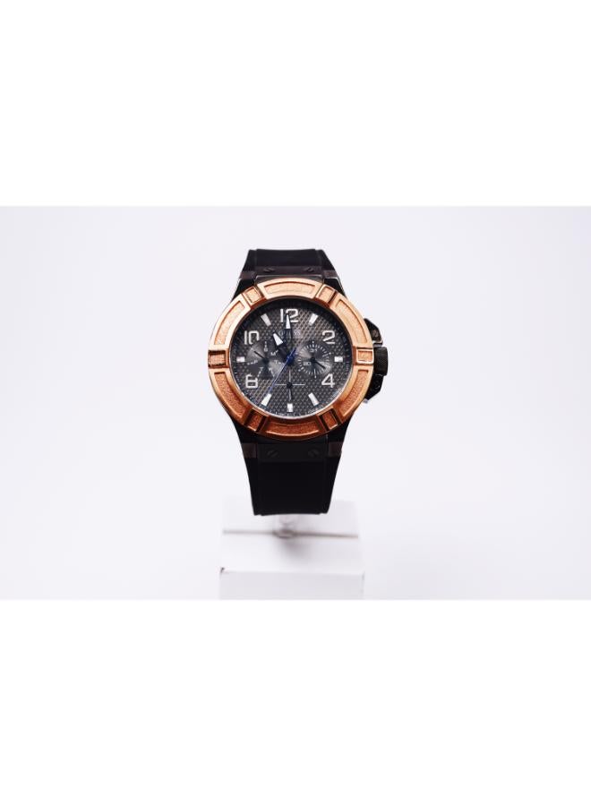GUESS ساعة كرونوغراف مطاطية للرجال w0218g1-2 - Image 1