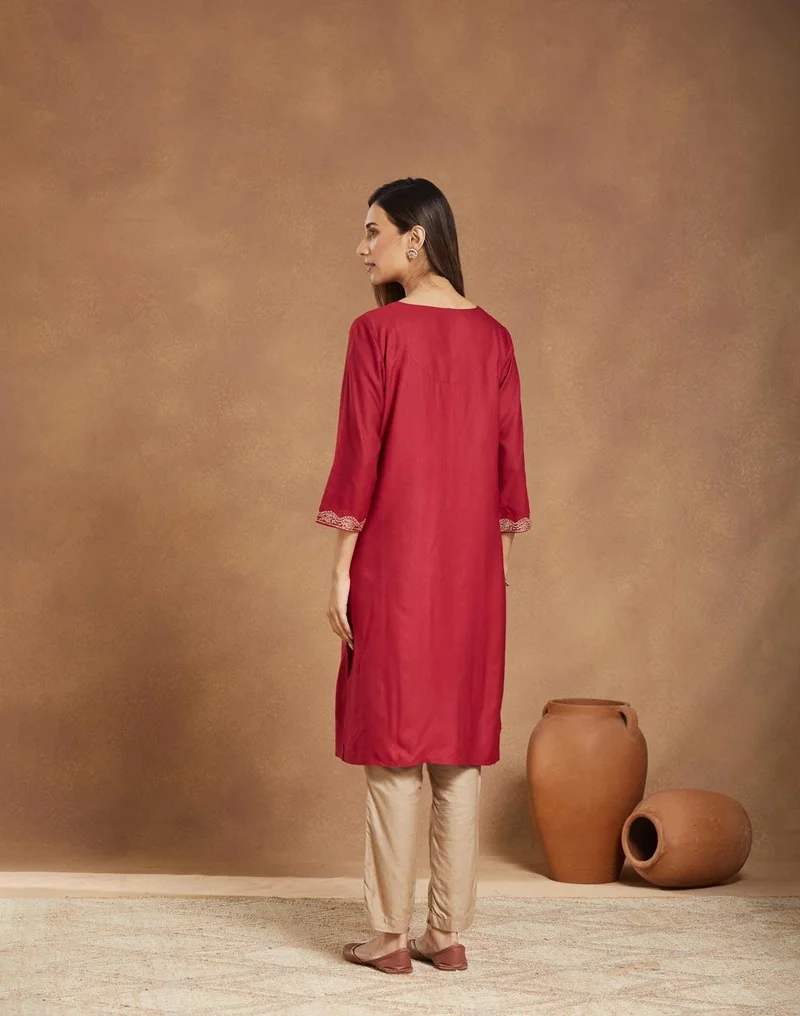 Fabindia Maroon Viscose Silk Embroidered Knee Length Kurta