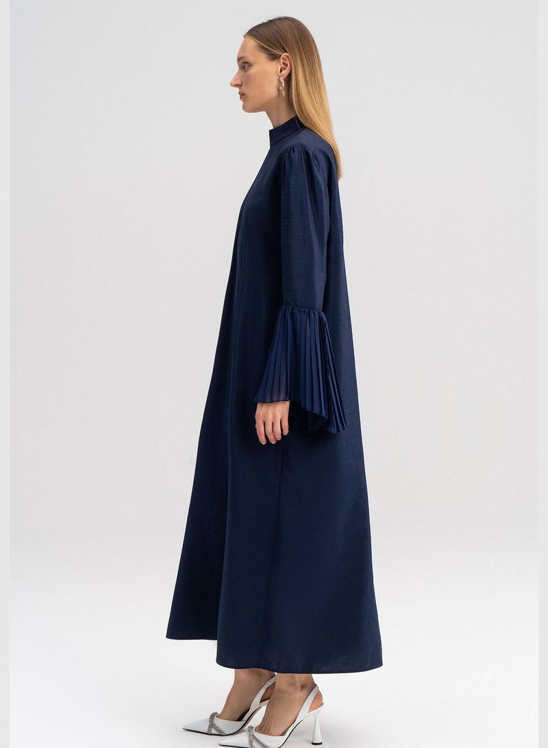 Touche فستان شيفون مزود بأذرع مع طوق رقبة - Image 4