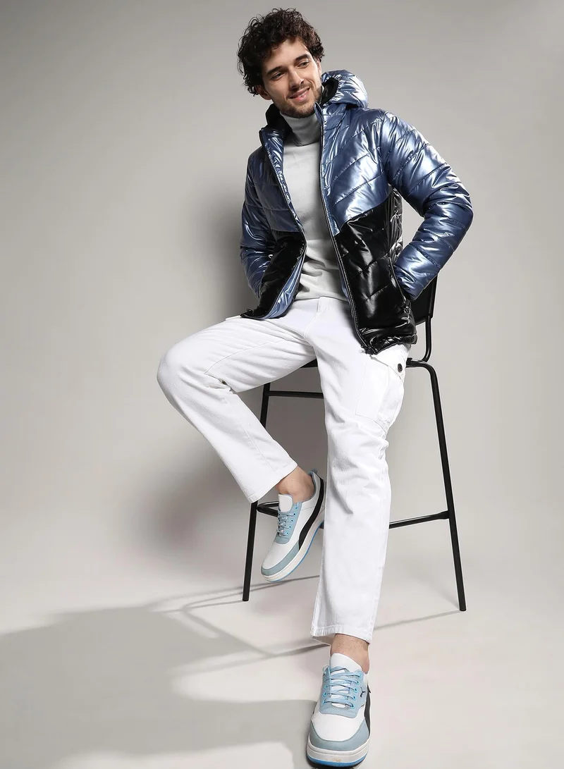 Campus Sutra Men's Electric Blue & Carbon Black Metallic Quilted Puffer Jacket
