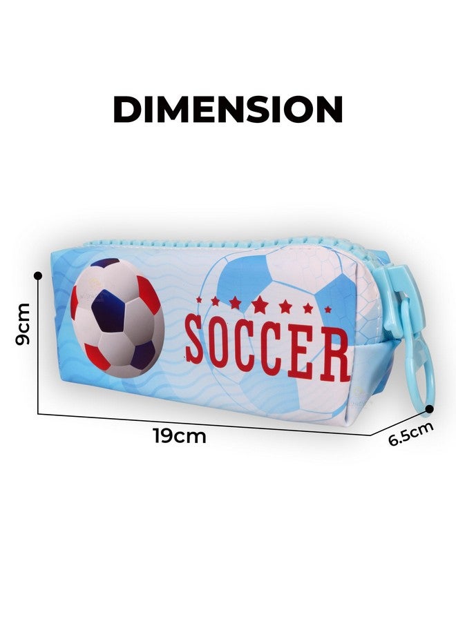 ويش كي حقيبة أقلام رصاص WISHKEY بتصميم كرة القدم للأطفال، صندوق أقلام رصاص أنيق بسحاب لتخزين أدوات القرطاسية، حقيبة تنظيم أدوات مكتبية كبيرة السعة لطلاب المدارس، (عبوة من قطعة واحدة، أزرق) - Image 3