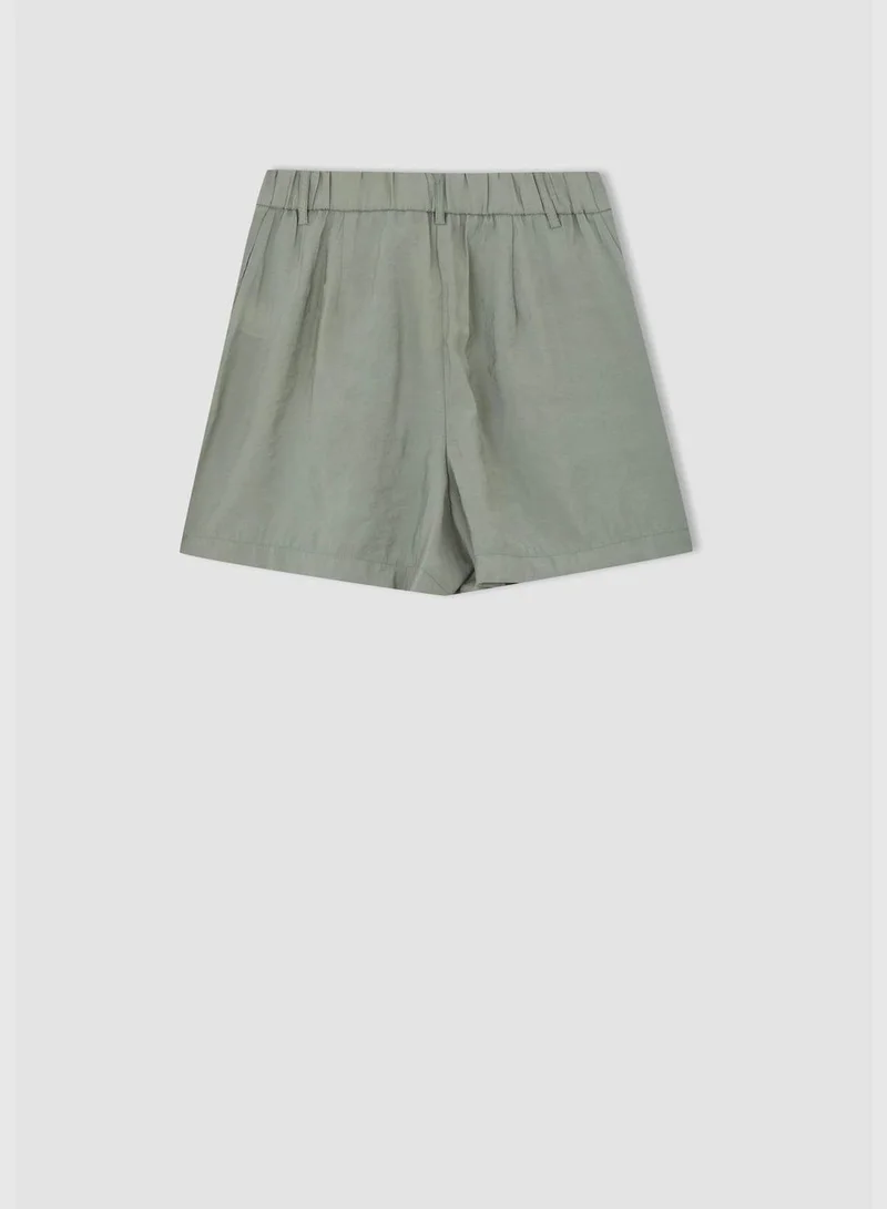 ديفاكتو Regular Fit High Waisted Mini Short