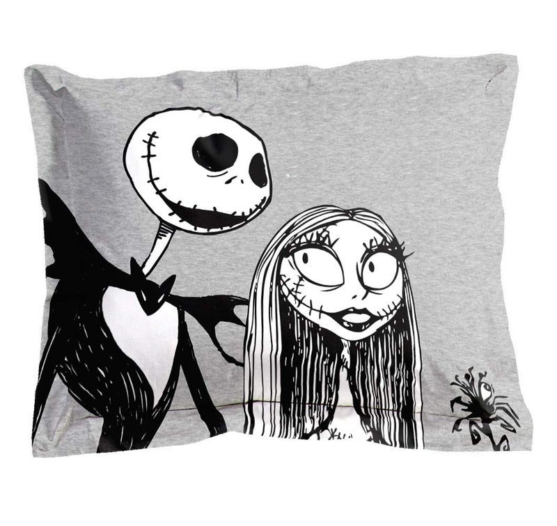 Jay Franco Disney Nightmare Before Christmas Moonlight 5 Piece Twin Bed Set - Includes Reversible Comforter & Sheet Set - Features Jack Skellington and Sally - Super Soft Microfiber - Image 3