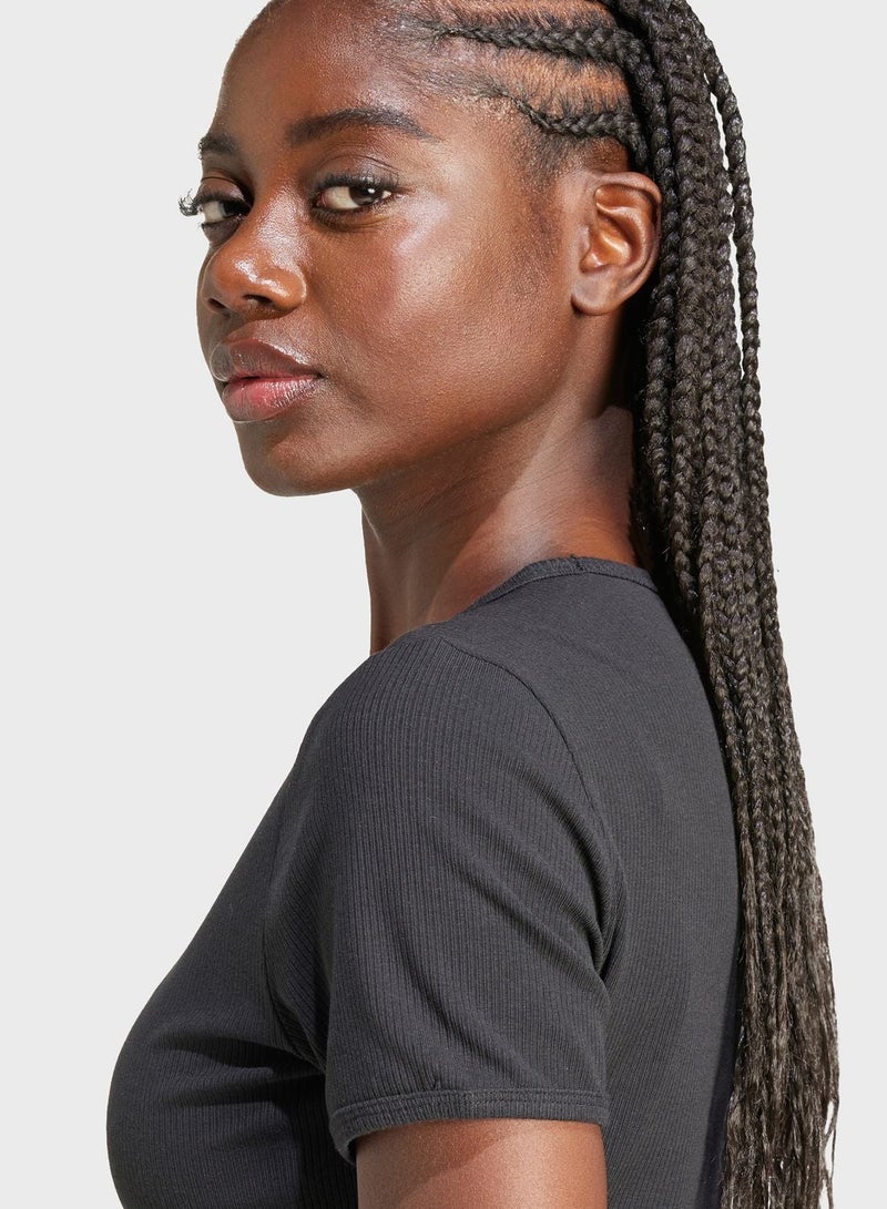 اديداس اوريجينالز تيشيرت اسينشال مضلع - Image 5