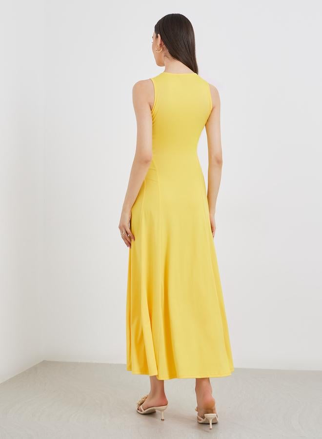 تايك تو فستان ميدي سادة بدون أكمام - Image 5