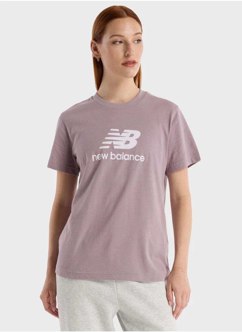 New Balance Essential Logo T-Shirt