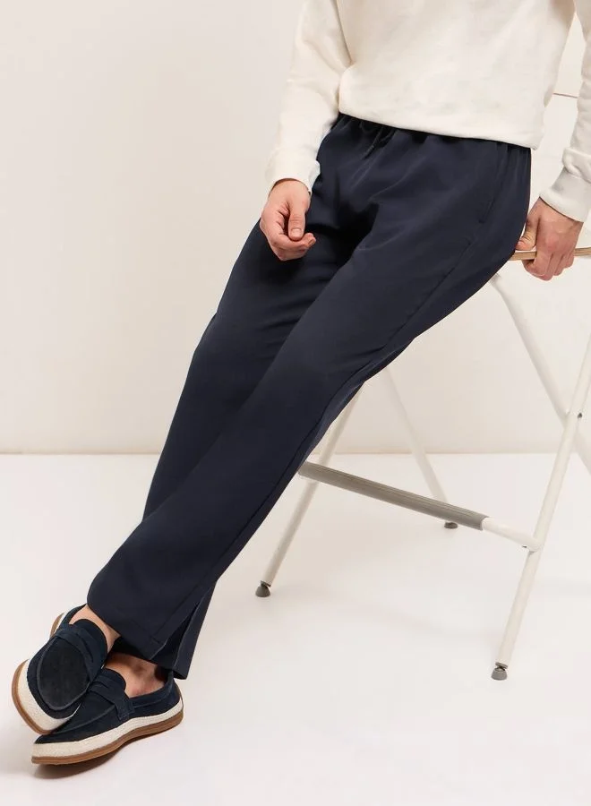 THE BEAR HOUSE Men's Navy Classic Korean-Inspired Elastic Waist Casual Trouser Versatile Office and Travel Pants Comfortable Fit for Everyday Use Easy to Style Bottomwear for Work Weekend and Outings