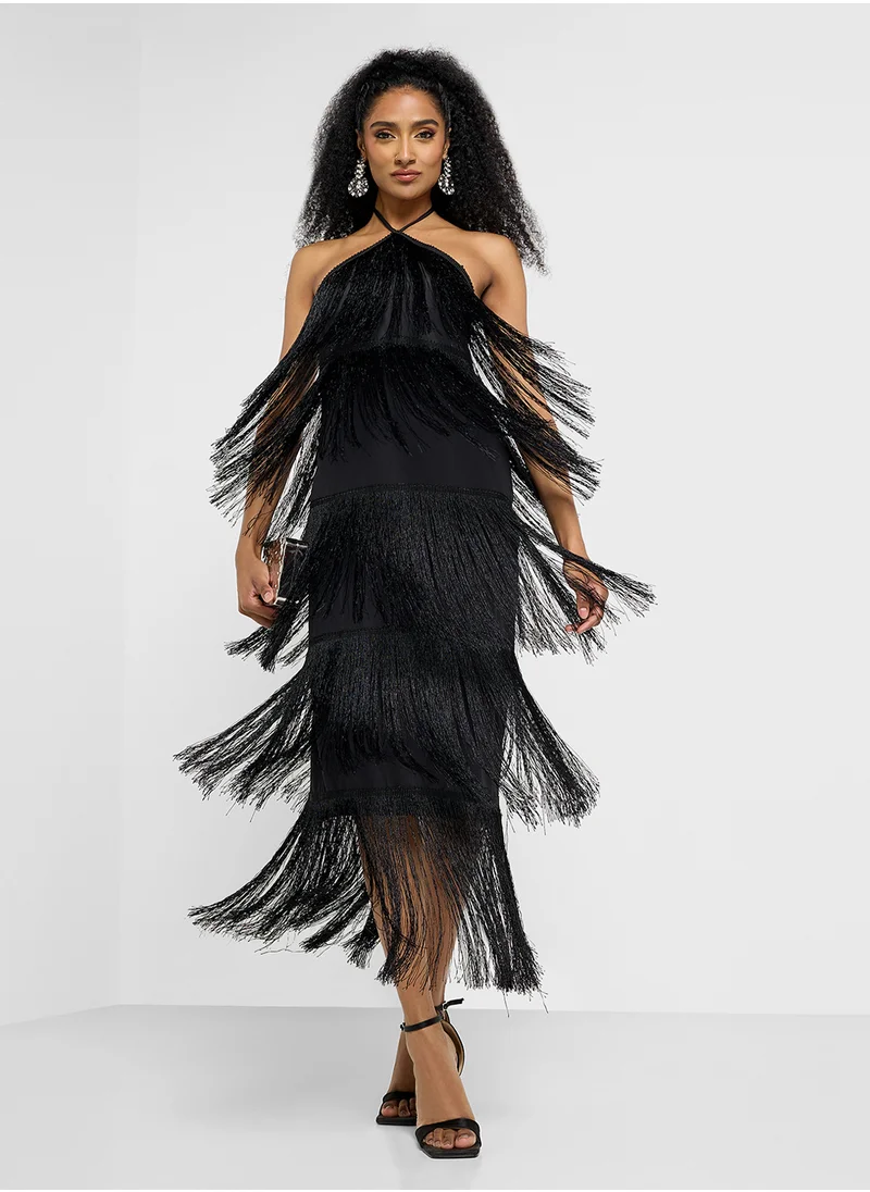 جينجر Halter Neck Fringe Detail Tiered Maxi Dress