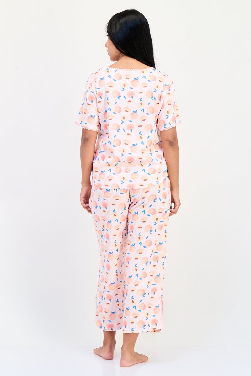 PJ Couture طقم بيجاما نسائي مكون من قطعتين بطبعة شاملة، متعدد الألوان - Image 4