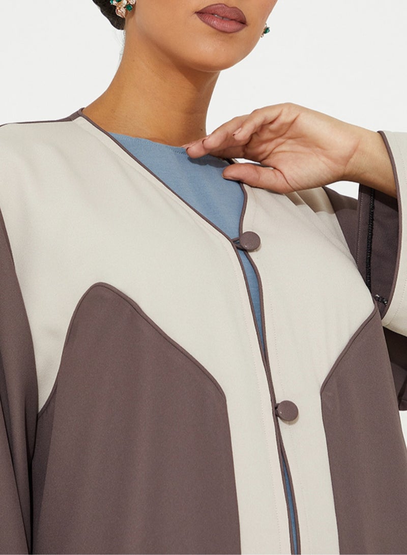 روزيت عباية عباية بتصميم قصة بيج مع أزرار وأكمام واسعة - Image 3