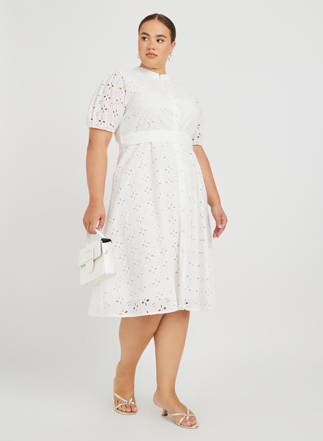 ستايلي فستان قميص ميدي مقاس كبير بتطريز - Image 2