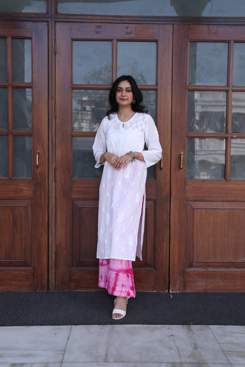 UNDYED كُرتا شيكانكاري البيضاء للنساء - Image 2