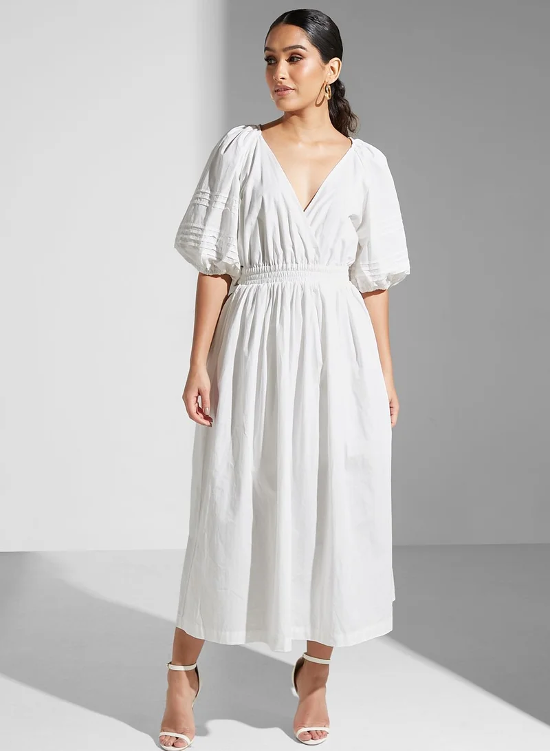 Cmeo collective Puff Sleeve Pleated Dress