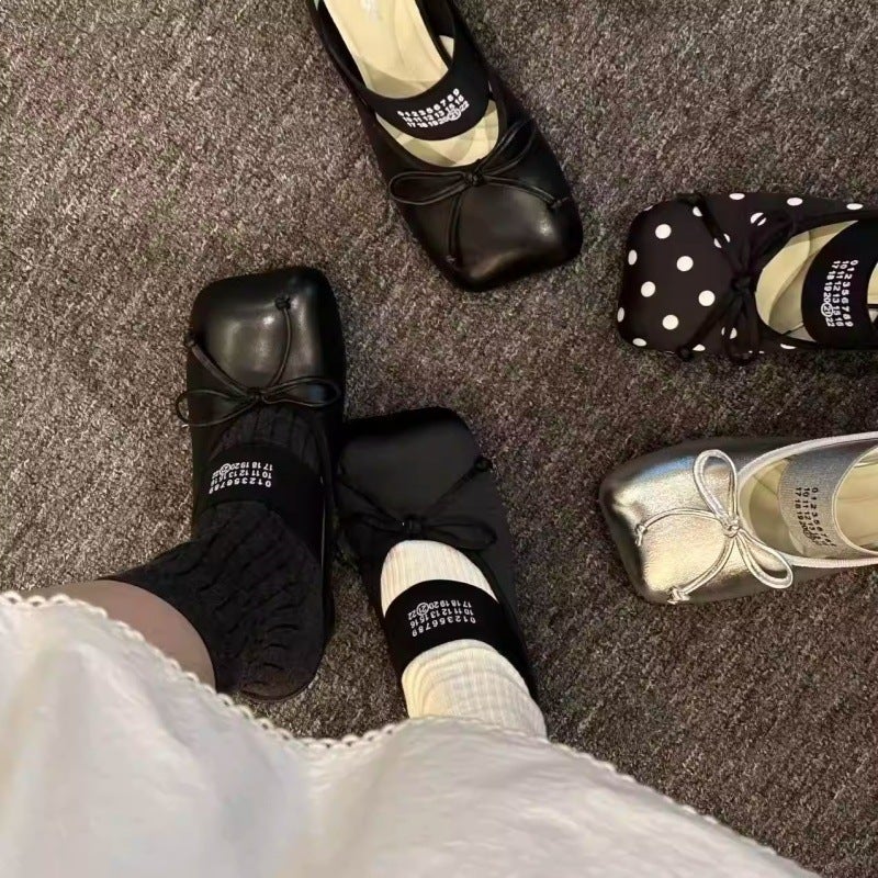 شبشب نسائي بكعب سميك وقوس وطرف مغلق - Image 2