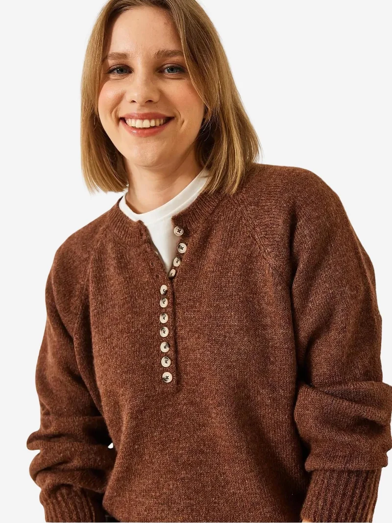 بيانكو لوتشي بلوفر محبوك مخطط من لوتشي